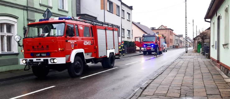 Mieszkańcy na korytarzu wyczuli zapach gazu - Zdjęcie główne