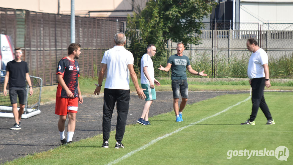 Piast Poniec - Pogoń Śmigiel 4 : 1