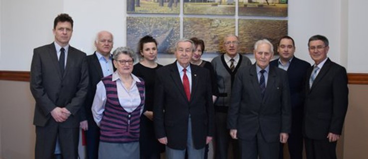 Gminna Rada Seniorów zmieniła siedzibę - Zdjęcie główne