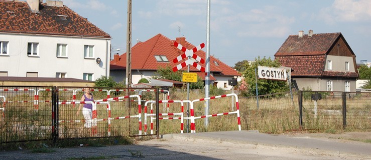 Kładki już nie ma, ale jest syf - Zdjęcie główne