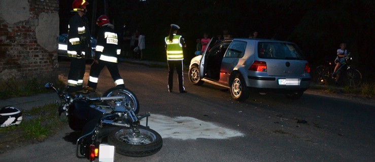 Pojazdy rozbite, motocyklista w szpitalu. A wystarczyło spojrzeć w lustro... - Zdjęcie główne