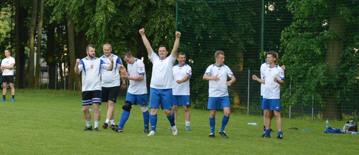 Emocje w OLDBOY CUP. Decydowały rzuty karne - Zdjęcie główne