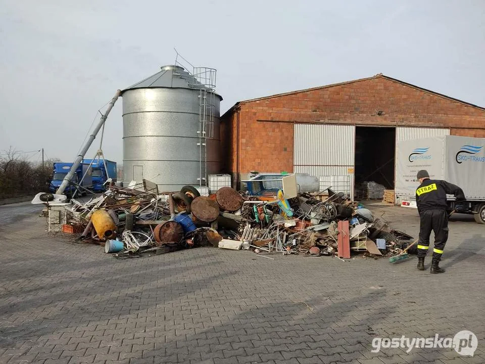 Gostyń. Druhowie z OSP Kunowo zorganizowali w sobotę zbiórkę złomu dla Zuzi chorej na SMA 