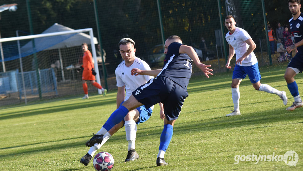 Korona Piaski - Centra Ostrów Wielkopolski 2 : 5