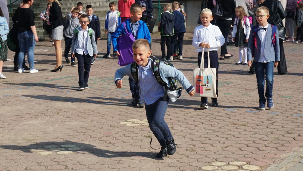 Początek roku szkolnego, czy tym razem będzie normalnie? - Zdjęcie główne