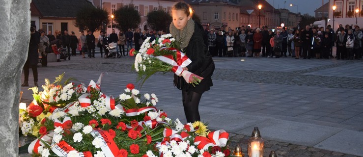 Wielka manifestacja pamięci - Zdjęcie główne