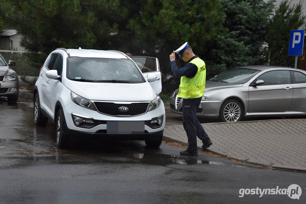 Gostyń. Potrącenie nastolatki na przejściu dla pieszych