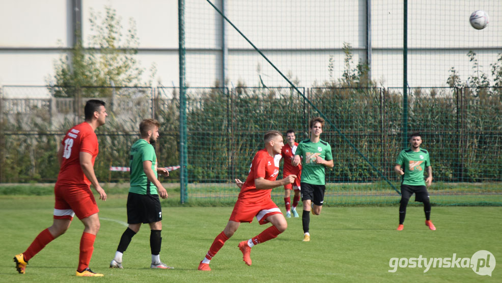 Piast Poniec - Pogoń Śmigiel 4 : 1