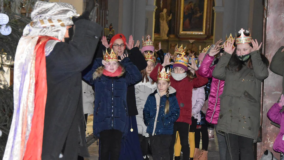 Kto jest czwartym królem w Betlejem? Jasełka z przesłaniem w Borku Wlkp. - Zdjęcie główne