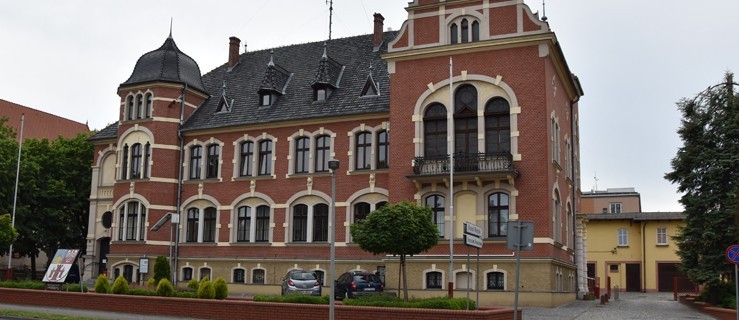 Czerwcowe zmiany kadrowe w starostwie. Kolejne za pół roku. Kto odchodzi? - Zdjęcie główne