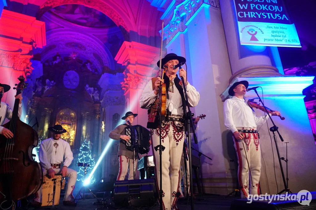 Piękny koncert kolęd i pastorałek w wykonaniu góralskiej kapeli "Ciupaga"