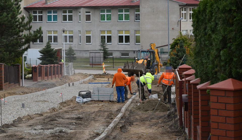 Nowa droga w Piaskach - Zdjęcie główne