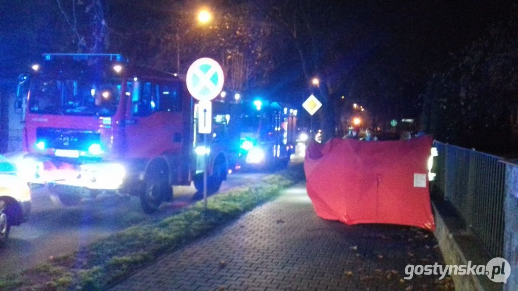 Przewrócił się kilkadziesiąt metrów od komendy straży pożarnej - Zdjęcie główne