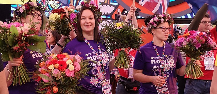 Składała bukiety z 10 tysięcy kwiatów dla Jurka Owsiaka - Zdjęcie główne