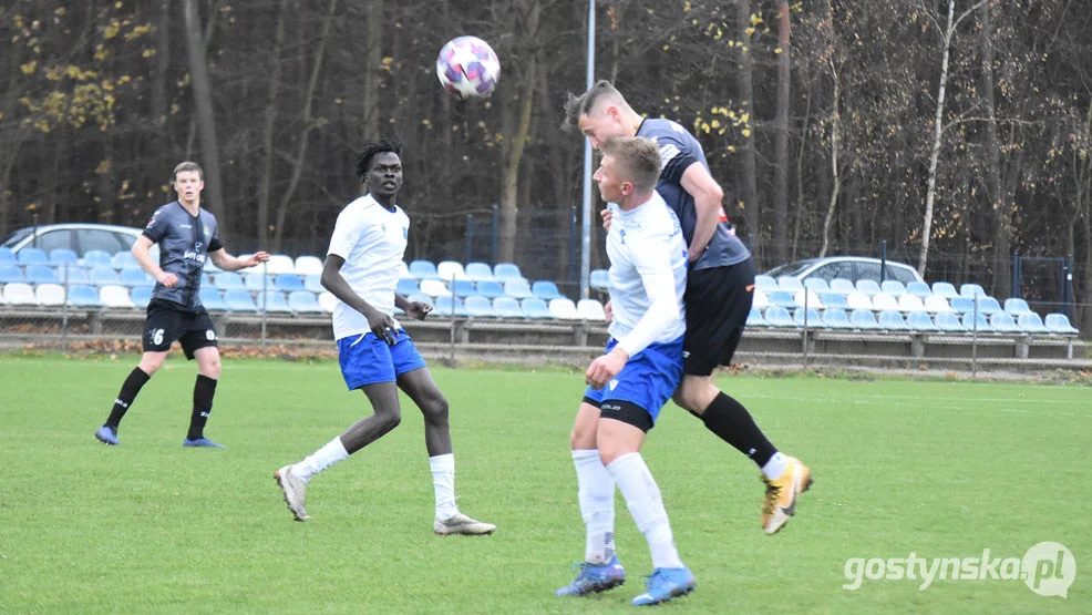 Korona Piaski - Tarnovia Tarnowo Podgórne 2 : 0