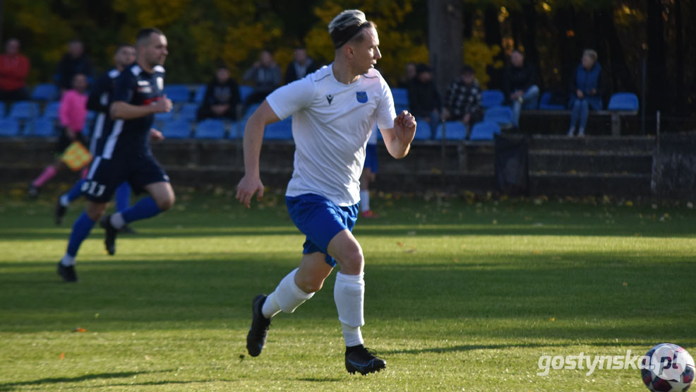 Korona Piaski - Centra Ostrów Wielkopolski 2 : 5