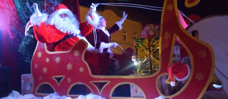 Konwój Świętego Mikołaja. Święty nie spodziewał się takich tłumów - Zdjęcie główne
