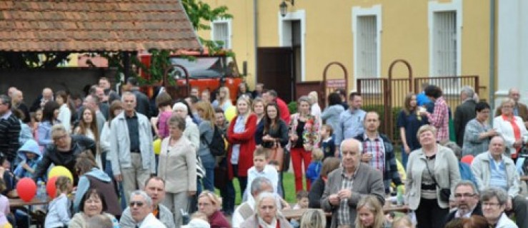 Piaski. Rozśpiewana Święta Góra (galeria) - Zdjęcie główne