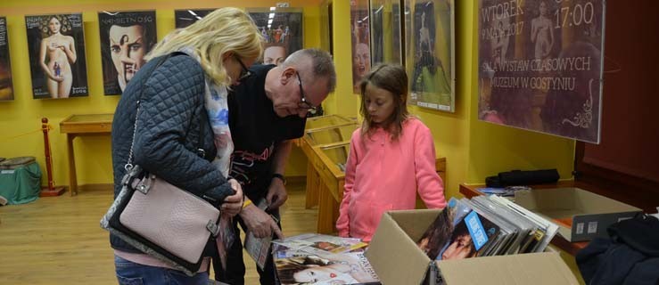 Pasjonujący Beksiński. Pasjonaci pokazali swoje skarby - Zdjęcie główne