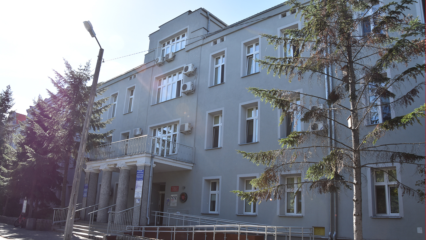 Prawie 100 łóżek dla chorych na Covid-19 w szpitalu w Gostyniu. Pilnie poszukiwani wolontariusze - Zdjęcie główne