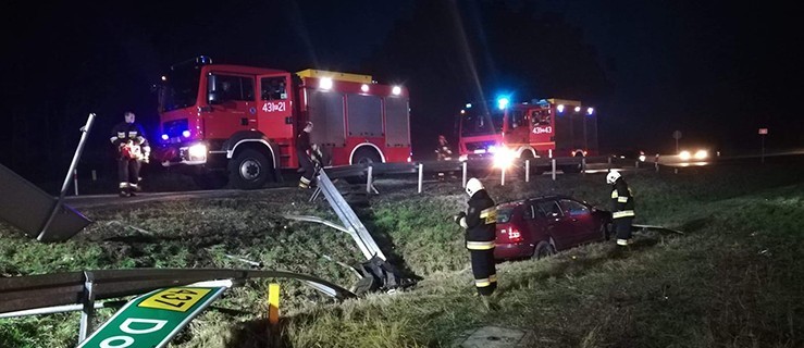 Znowu wojewódzka. Chciał uniknąć zderzenia i wpadł do rowu - Zdjęcie główne