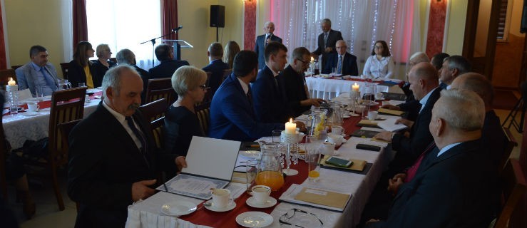 Więcej kobiet w składzie rady - Zdjęcie główne