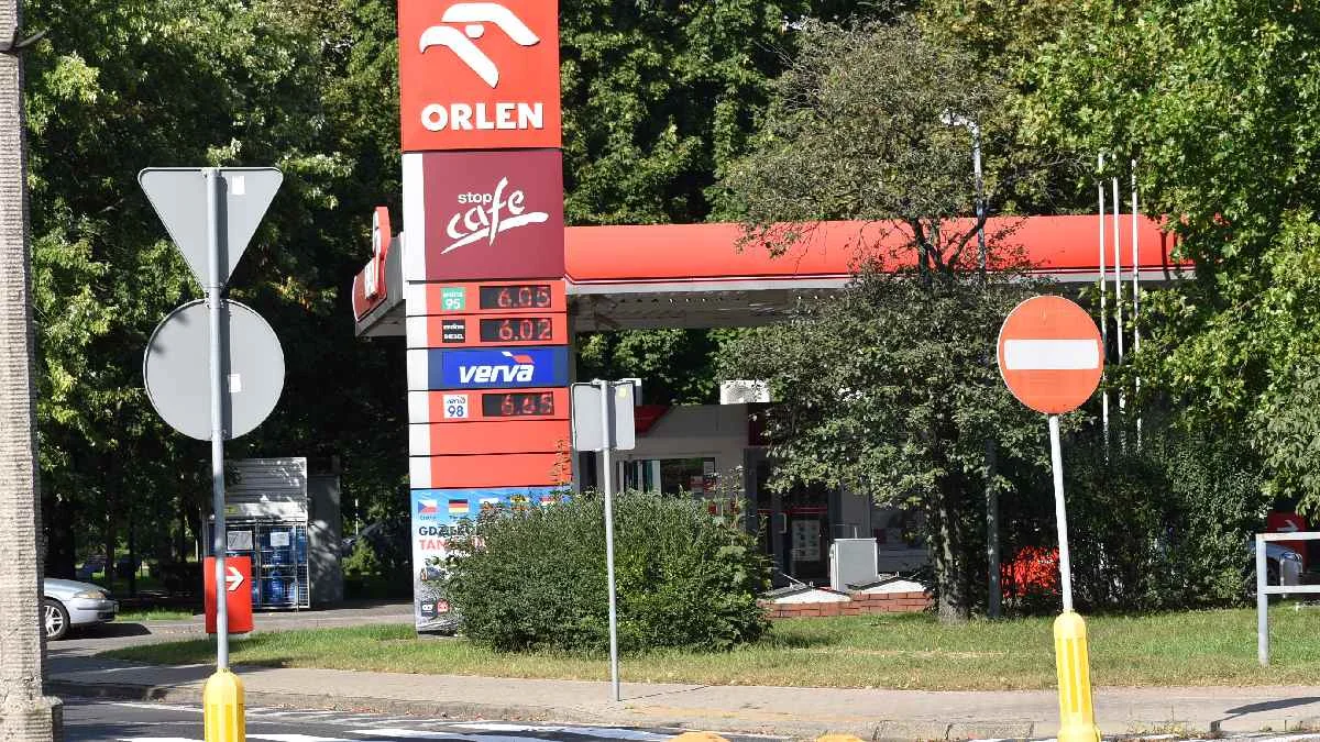 Ceny paliw na stacjach benzynowych w powiecie gostyńskim. Czy benzyna lub diesel spadną poniżej 6 złotych? - Zdjęcie główne