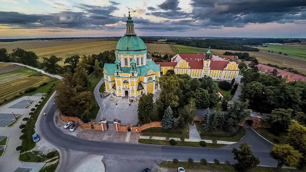 Na Świętej Górze powstaje największy ośrodek. Powiat gostyński dla uchodźców - Zdjęcie główne