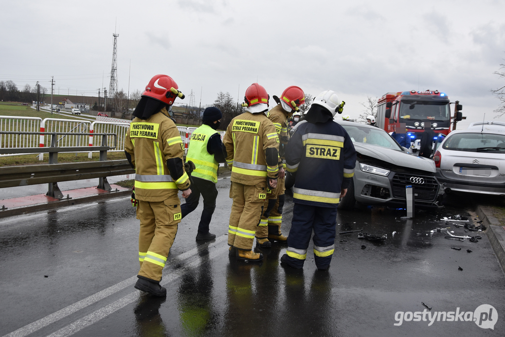 Sobotnia stłuczka dwóch samochodów na trasie Gostyń-Grabonóg