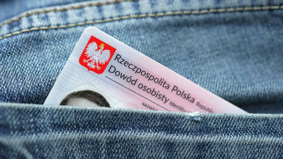 Nowe dowody osobiste już od listopada.  Z odręcznym podpisem, wizerunkiem twarzy i odciskami palców - Zdjęcie główne