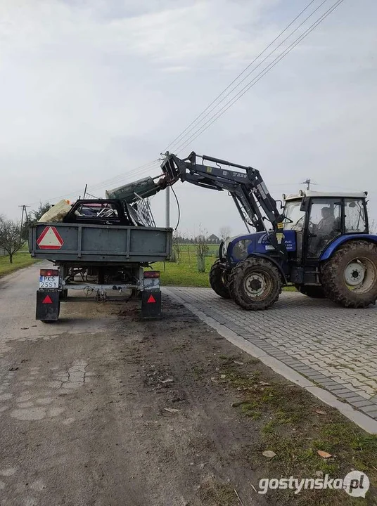 Gostyń. Druhowie z OSP Kunowo zorganizowali w sobotę zbiórkę złomu dla Zuzi chorej na SMA 