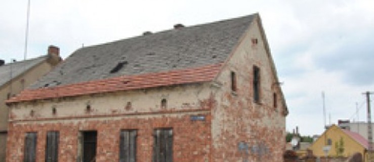  Tragiczny stan budynku w Piaskach - Zdjęcie główne