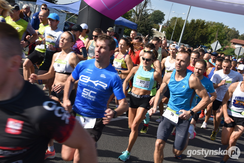 Nasza Dycha w Gostyniu. Zwycięstwo Adama Nowickiego w biegu na 10 km w Gostyniu  nie było niespodzianką