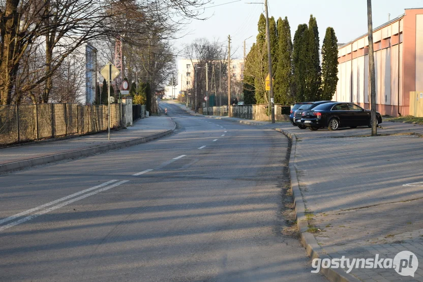 Przebudowa wraz z rozbudową ulicy Fabrycznej w Pudliszkach to inwestycja gminna. Natomiast przebudowa drogi w Kuczynce, gdzie niedawno zakończyła się budowa kanalizacji leży w gestii powiatu gostyńskiego