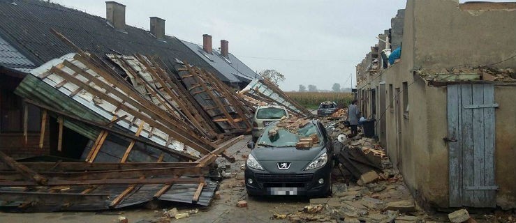 Tragedia w Grodzisku. Czekają na przyjazd strażaków - Zdjęcie główne