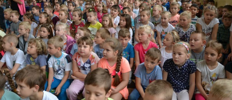 Niezwykła książka w niezwykły dzień - Zdjęcie główne