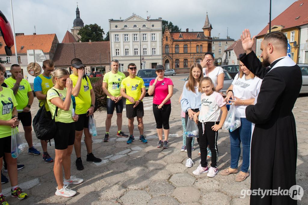 Koźmińscy biegacze dotarli na Święta Górę wczoraj popołudniu