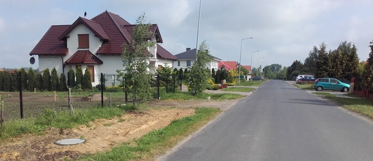 Dalszy ciąg chodnika w Brzeziu. To jeszcze nie koniec - Zdjęcie główne