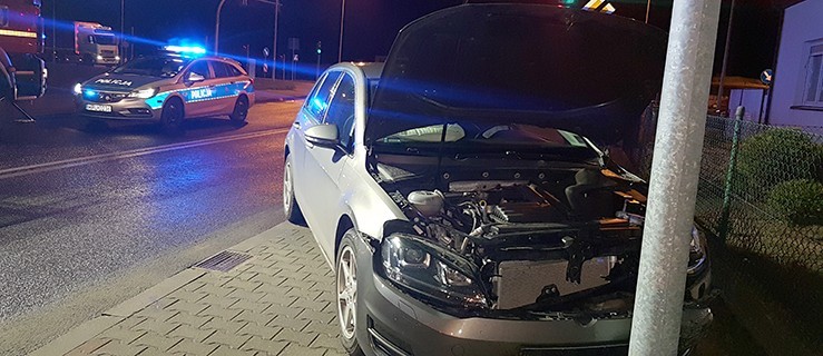 Chciał "przelecieć" na czerwonym. Kobieta jest w szpitalu - Zdjęcie główne