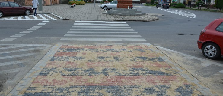 Nowe przejścia dla pieszych, jak je pokonać? - Zdjęcie główne