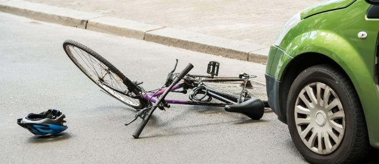 20 - latek potrącił rowerzystę - Zdjęcie główne