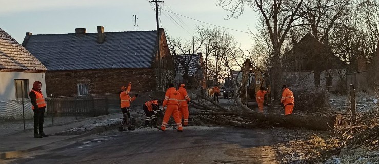 Rozpoczęły się prace na jednej z głównych dróg powiatowych. UWAŻAJCIE na wahadło - Zdjęcie główne