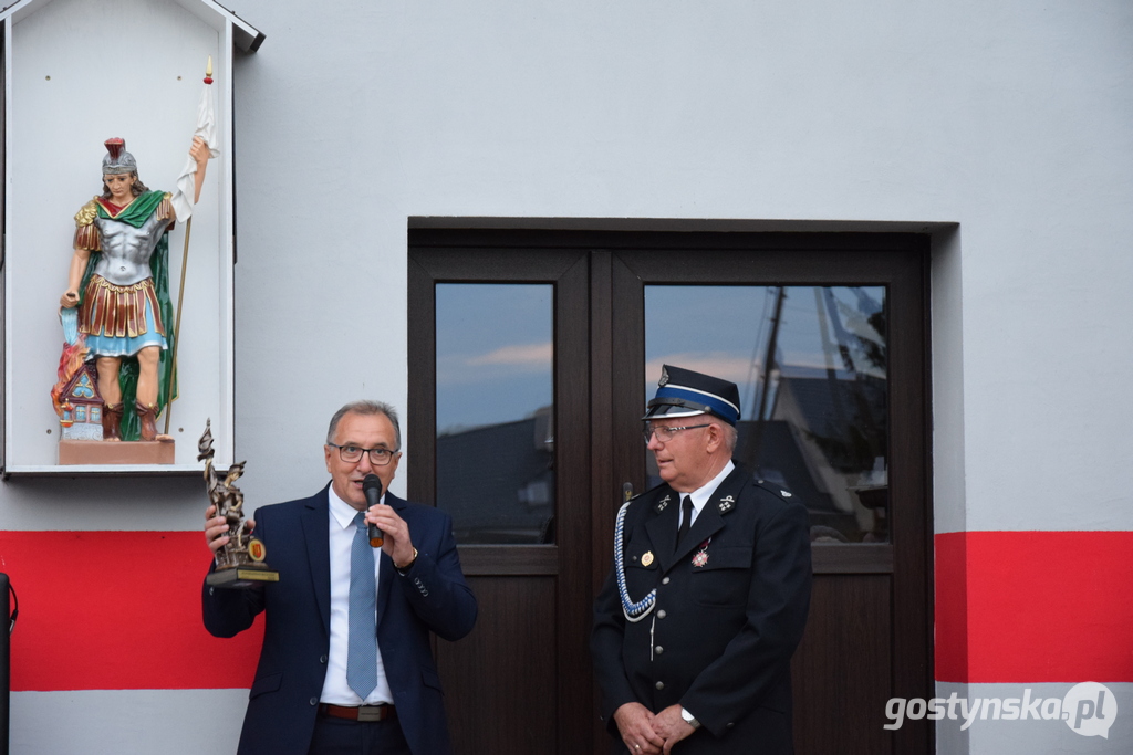 OSP Siedlec doczekało się poświęcenia figury swojego patrona