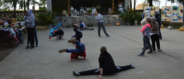 Breakdance, śpiewy i integracja - Zdjęcie główne