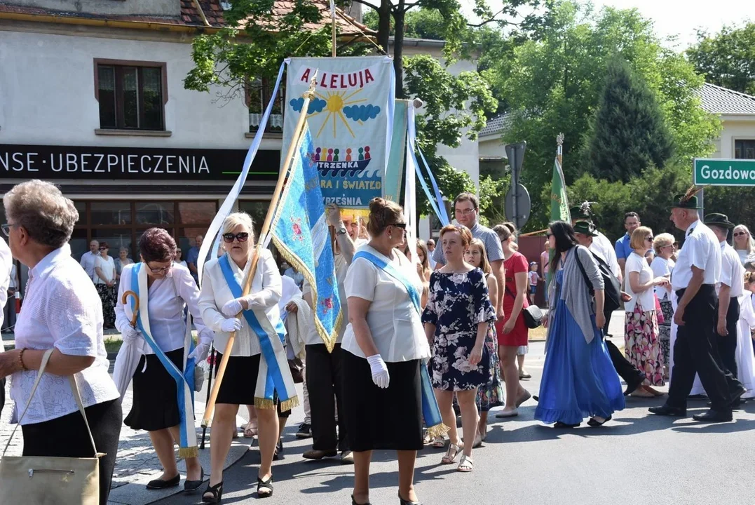 Dziś Boże Ciało. Ulicami miast przejdą procesje. Prymas Polski o niezwykłym znaczeniu uroczystości  - Zdjęcie główne