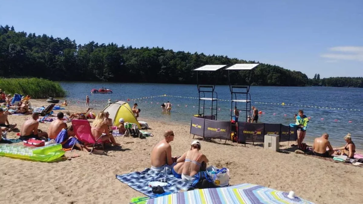 Deszcz, chmury i tęsknota za słońcem. Kiedy wreszcie nadejdzie prawdziwe lato?