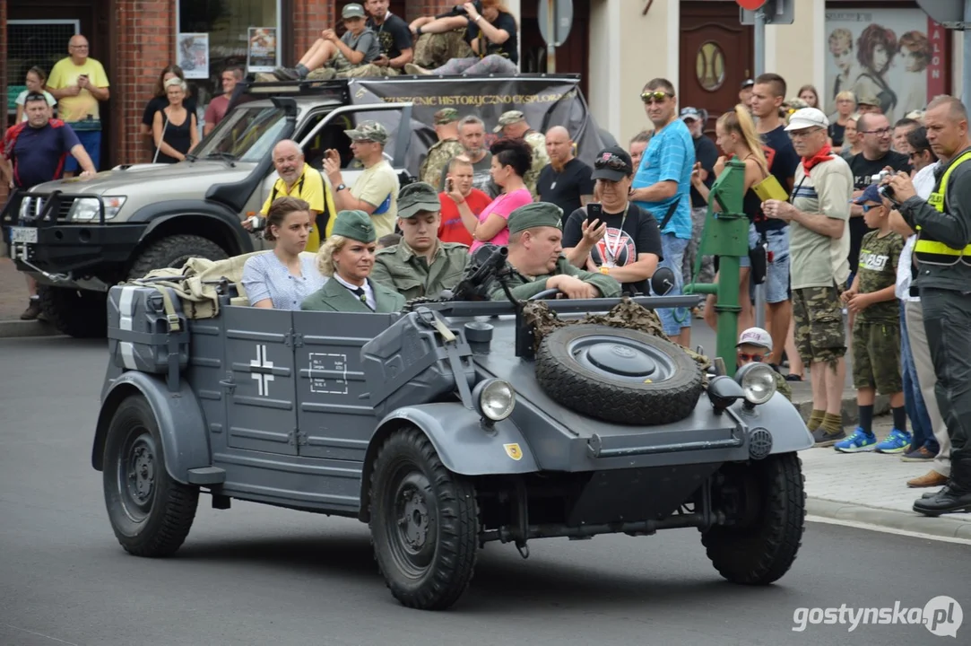 Ostatnia edycja Operacji Ponieca odbyła się w 2019 roku. Teraz grupy rekonstrukcji historycznej oraz detektoryści ponownie ściągnęły na ziemię poniecką