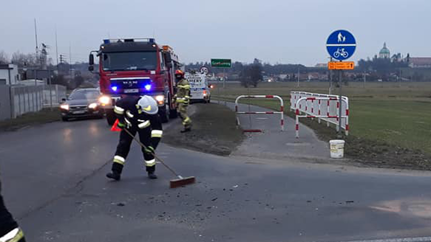 Zignorował znak i uderzył  - Zdjęcie główne