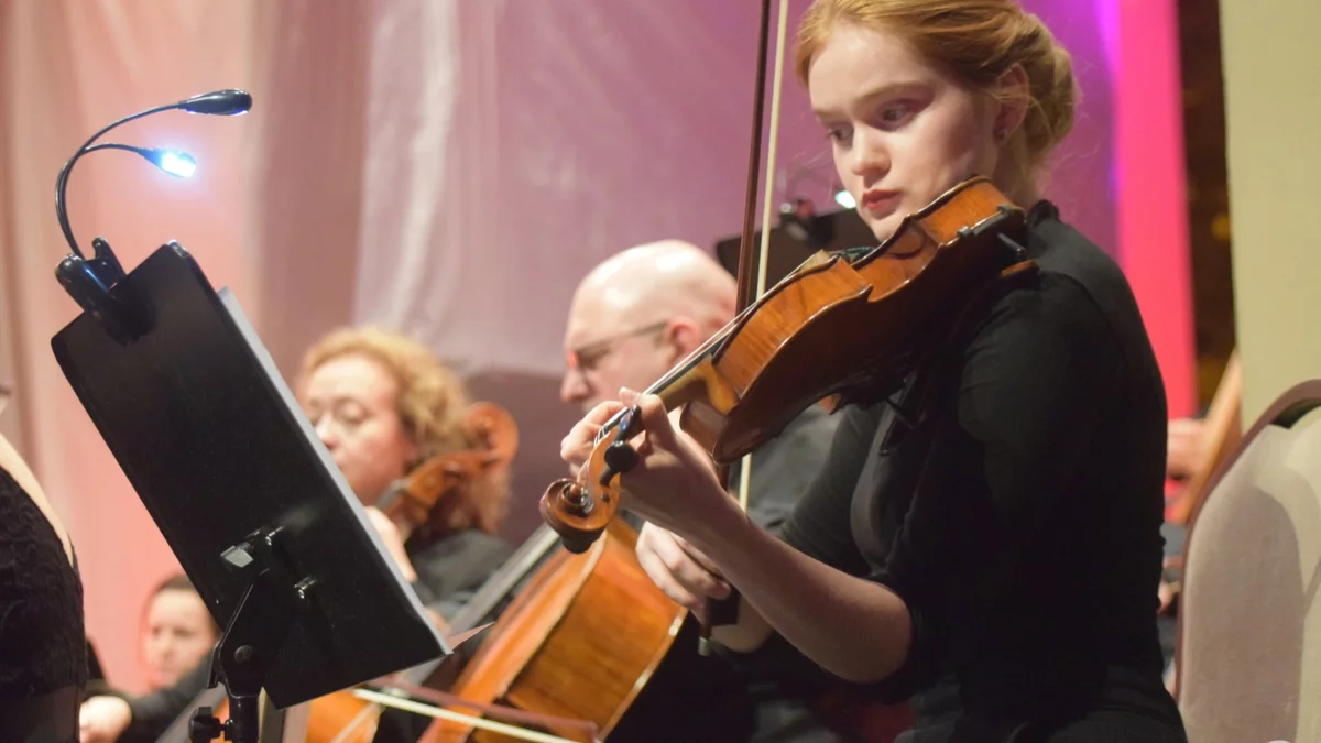 Musica Sacromontana na Świętej Górze - drugi wieczór festiwalu rozpoczął motyw dobrze znany miłośnikom piłki nożnej - Zdjęcie główne