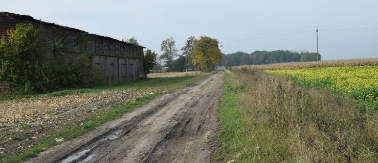 Walczą o przejazd z PKP - Zdjęcie główne